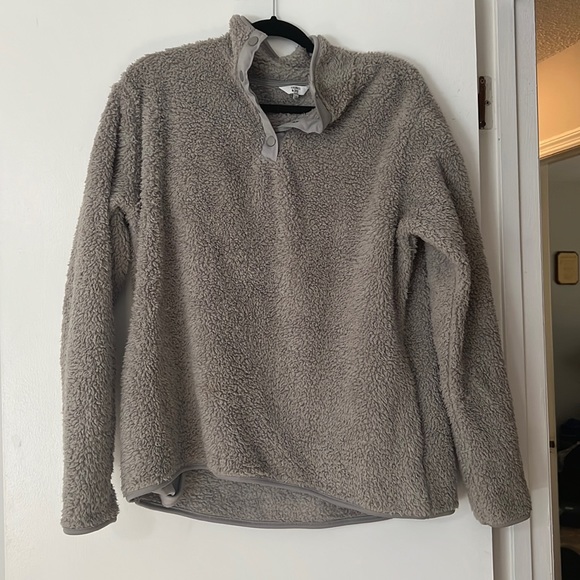 Gray, fuzzy quarter button up jacket - Picture 1 of 1